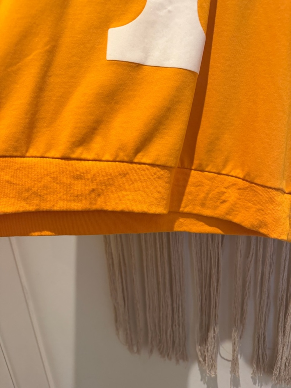 University of Tennessee T Orange Short Sleeve Sweatshirt/ish feeling Top - Picture 10 of 15